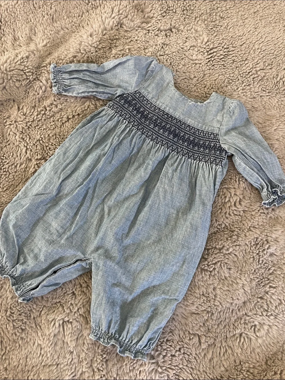 Ralph Lauren Baby Girl Chambray Smocked Romper - Light Blue